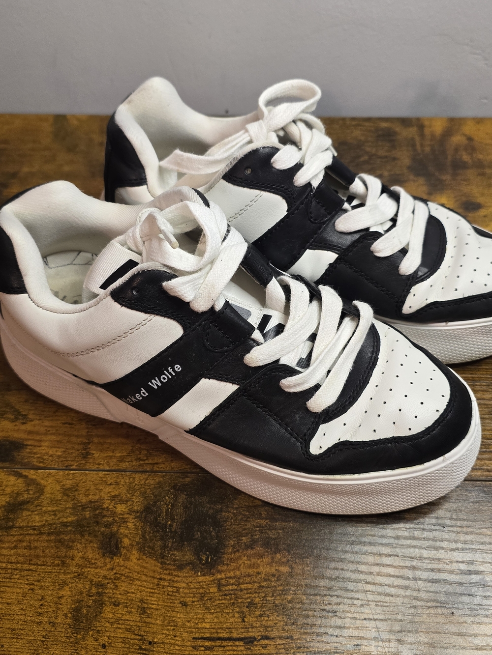 Naked Wolfe Pixie Womens Size 7 Black White Leather Platform Chunky Sneakers - Picture 2 of 8